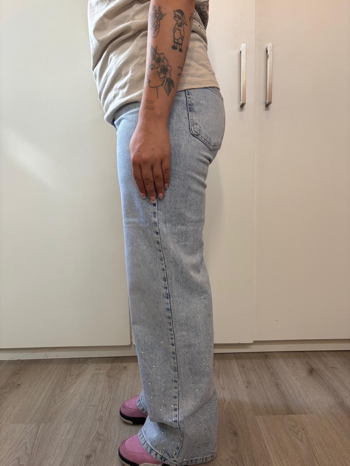 Denim jeans met steentjes