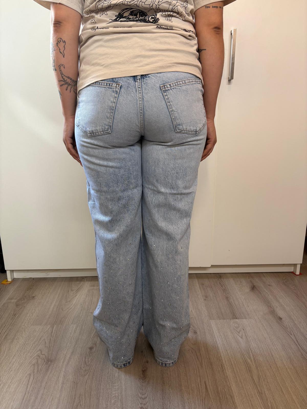 Denim jeans met steentjes